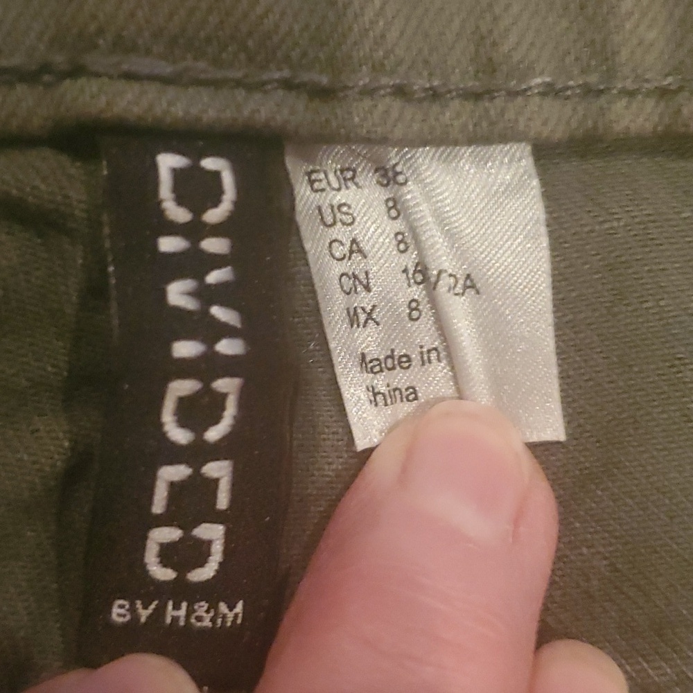 2/$25 DIVIDED by H&M Skinny Khaki Green with Tie-dye Sides. Size 8 - Picture 2 of 4
